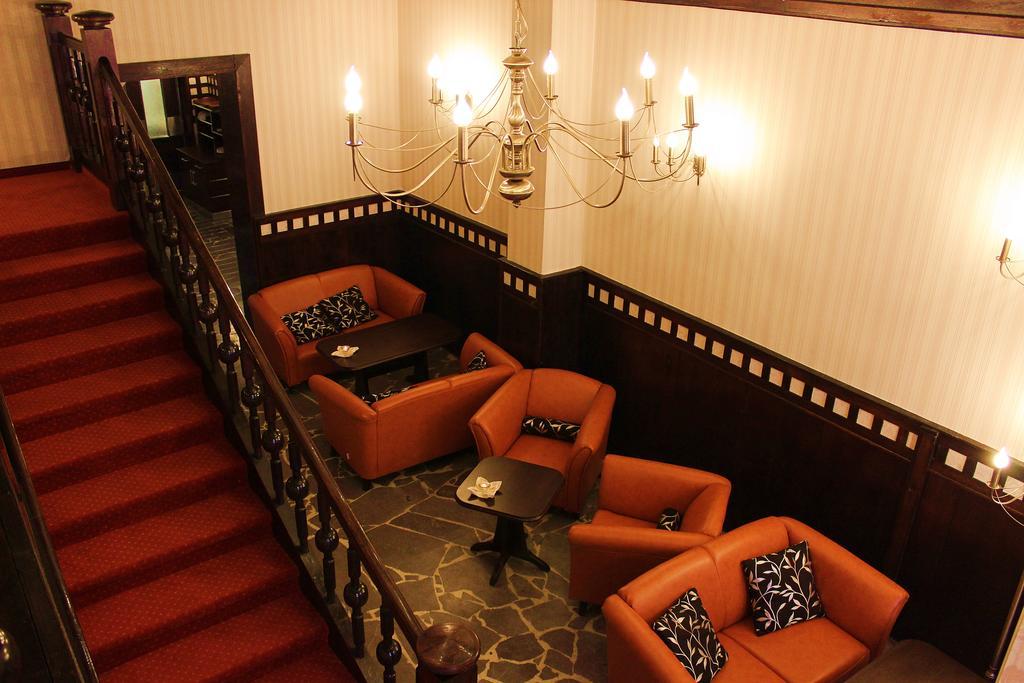 Hotel Staromiejski Slupsk Ngoại thất bức ảnh